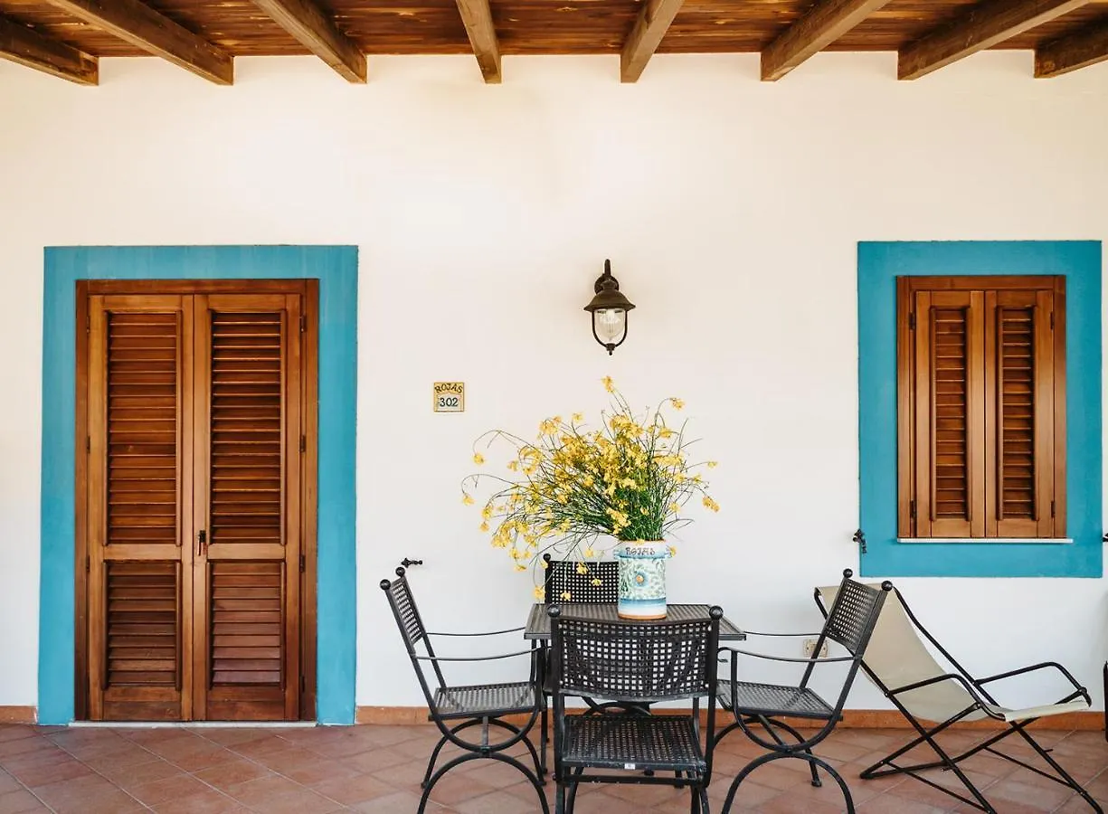 Hotel Rojas Vulcano