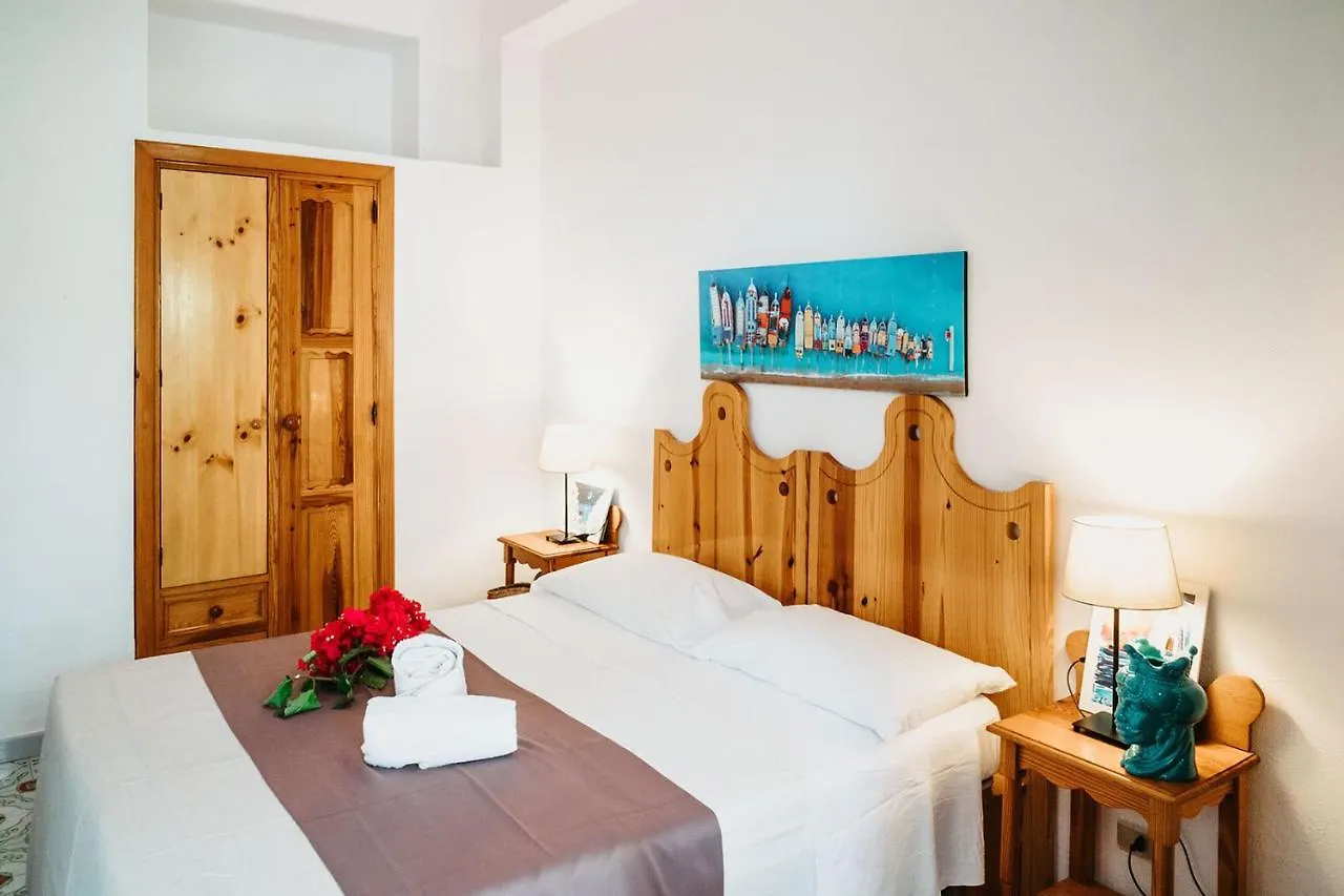 Hotel Rojas Vulcano Olaszország