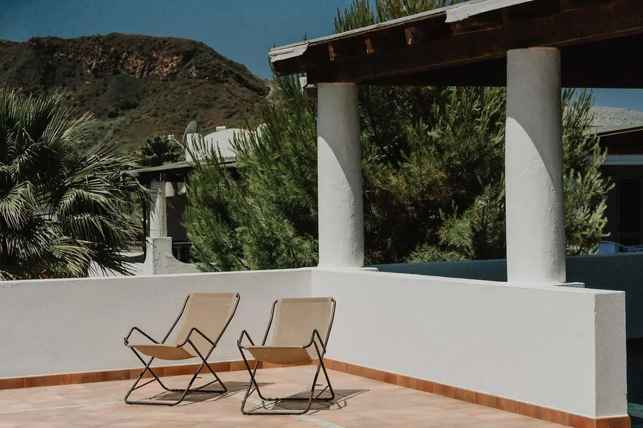 Hotel Rojas Vulcano